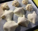 A picture of step 6 of Halloween Ghost Upside-Down Shumai 👻.