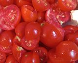 Germán tradicional schinken 🧄🍅(csirkemell bazsalikomosan friss paradicsomos) recept fázis 4 fotója