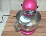 Foto del paso 1 de la receta: Medialunas de Pan Dulce