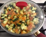 Foto del paso 2 de la receta: Quiche de zapallitos y zanahoria