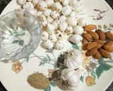 A picture of step 1 of Garlic Foxnut Kheer.