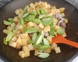 Foto langkah ke 5 dari resep Sambal Goreng Kentang Ati Ampela Pete.