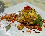 Foto langkah ke 6 dari resep Tahu Telur Khas Surabaya (tugas art of plating class).