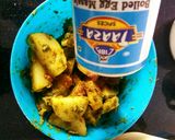 A picture of step 3 of Hariyali Kachalu.