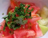 Foto del paso 3 de la receta: Ensalada de pepino con tomate 🍅🥒 😋