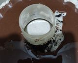 Foto langkah ke 5 dari resep Puding busa coklat oreo.