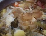 Gambar langkah 2 resipi Sup ikan dan tofu telur.