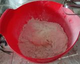 Foto langkah ke 2 dari resep Bolu Kukus Mekar Lembut.