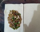 A picture of step 5 of Pizza puff.