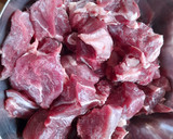 Marha lábszár pörkölt recept fázis 2 fotója