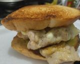 Foto del paso 10 de la receta: Sándwich🥯de pollo🍗hawaiano🍍🧀🥐