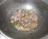 વઘારેલા ભાત (Vagharela Rice recipe in gujarati) રેસીપી સ્ટેપ2ફોટો