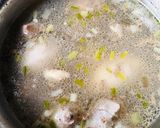 Hình bước làm 3 của món Canh khoai sọ nấu xương