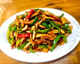 青椒肉絲炒豆乾（家常料理）的食譜步驟2照片