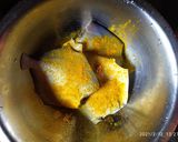 A picture of step 3 of Pomfret curry.