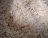 Foto del paso 1 de la receta: Almuerzo rápido 2 Arroz con croquetas de atún