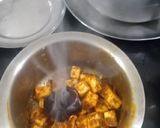 A picture of step 6 of Paneer tikka toast.