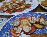 Foto del paso 6 de la receta: Ensalada tomate, rabanitos y zucchini