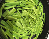 Foto del paso 1 de la receta: Judías verdes salteadas con jamón