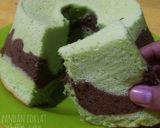 Foto langkah ke 8 dari resep Pandan Coklat Chiffon Cake.