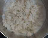 A picture of step 1 of Panchamrut Poha.