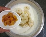 A picture of step 2 of Shahi Banana Raita.