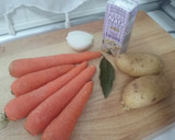 Foto del paso 1 de la receta: Puré de zanahorias con picatostes
