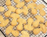 Une image de l'étape 2 de Biscuit de noël.