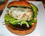 A picture of step 8 of Cheese burst chicken burger.