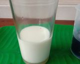 Foto langkah ke 1 dari resep Blue Sky Butterfly Pea Milk.