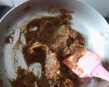 A picture of step 3 of Peanuts Til ladoo.