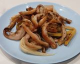 Foto del paso 4 de la receta Cocina de subsistencia: Corteza de Cerdo y Puerro asadas