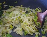 Francia hagymaleves recept (Soupe á l'oignon gratiné) recept fázis 3 fotója