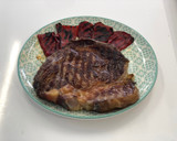 Foto del paso 4 de la receta: Chuletón gallego madurado con pimientos de piquillo