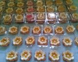 Foto langkah ke 8 dari resep Lapis Bunga.