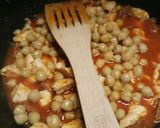 A picture of step 3 of Spicy chickpea and chicken dinner :) #worldpulseday.