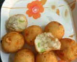 A picture of step 5 of Feast special curd vada.