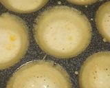 Foto langkah ke 3 dari resep Martabak Manis Keju.
