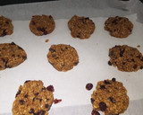 Foto del paso 3 de la receta: Galletas de chocolate, avena, y arándanos sin mantequilla