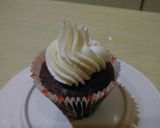 Foto langkah ke 8 dari resep Cupcake Ubi Ungu.