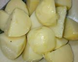 Hình bước làm 2 của món Salad Nga - Russian Salad