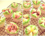 Foto langkah ke 5 dari resep Bolkus Mekar NO Air Soda/BP Kocok All in One + Foto step2.