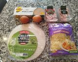 Foto del paso 1 de la receta: Pizzas crujientes de Obleas de arroz de atún con bacón y queso a tu gusto