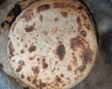 A picture of step 2 of Green Peas Paratha.