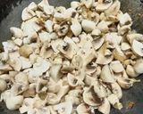 A picture of step 4 of Mushroom Green peas gravy.