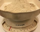 Foto del paso 4 de la receta: Pan de centeno, queso, semillas y marsala