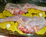 Foto del paso 3 de la receta: Cabrito al horno