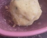 A picture of step 4 of Potato lollipop.