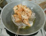 Foto langkah ke 3 dari resep Cireng Kerupuk Black Pepper.