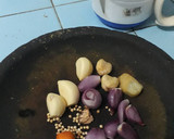 Foto langkah ke 1 dari resep Soto Ayam ala Bangkong Semarang.